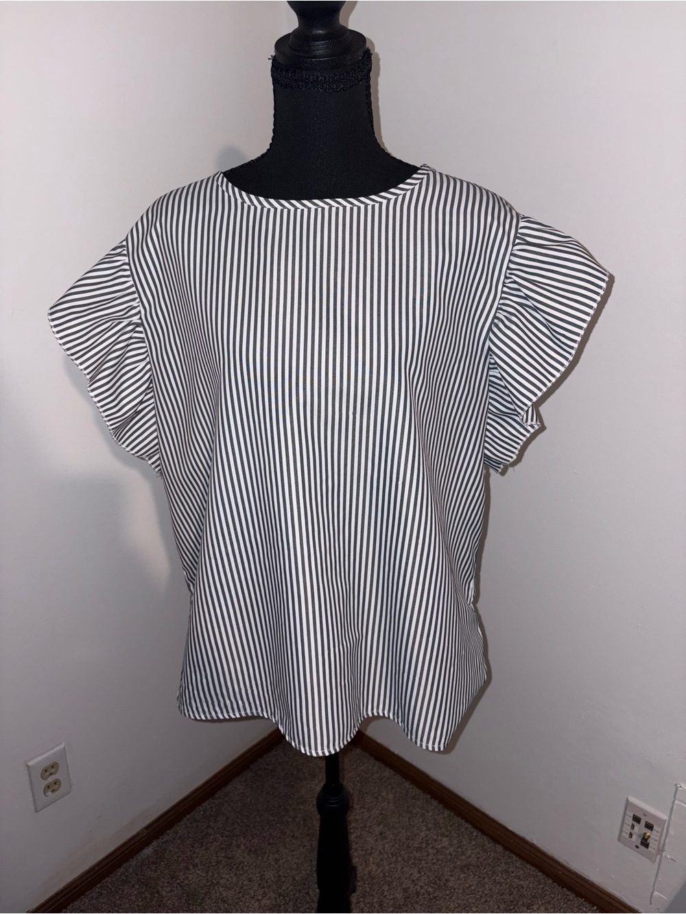 SHEIN Black & White Striped Ruffle Sleeve Blouse